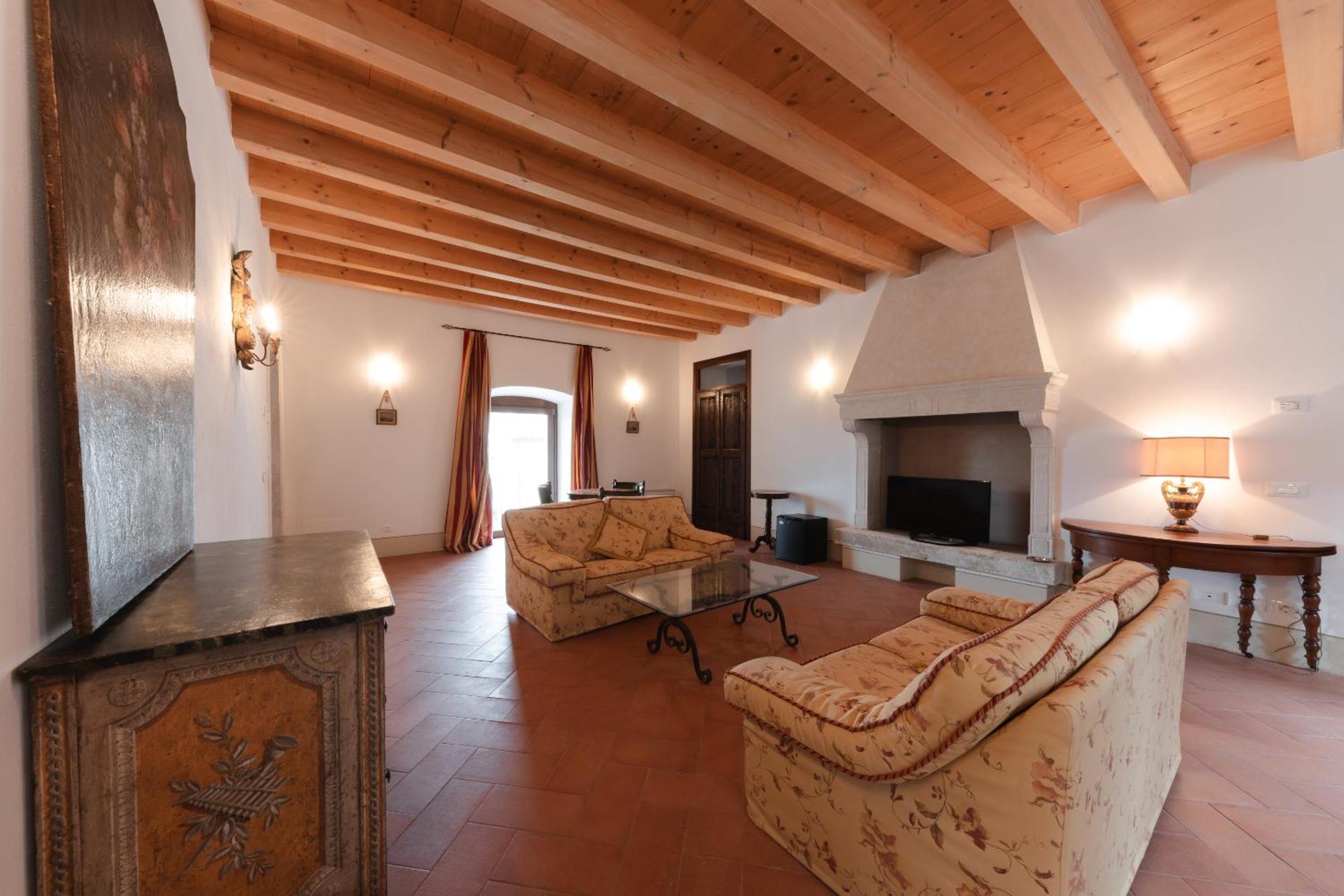 Corte Castello Афи Стая снимка